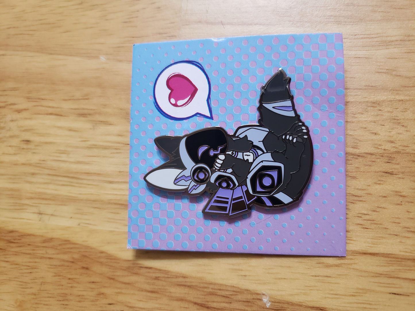 Glow in the dark protogen pins !